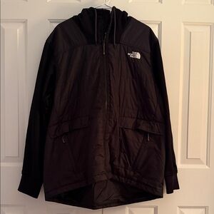 Men’s North Face Jacket- LIKE NEW!